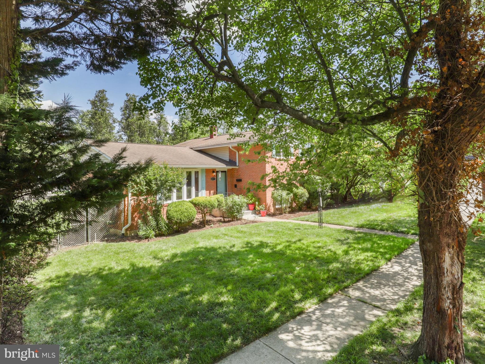 3511 Frederick Pl