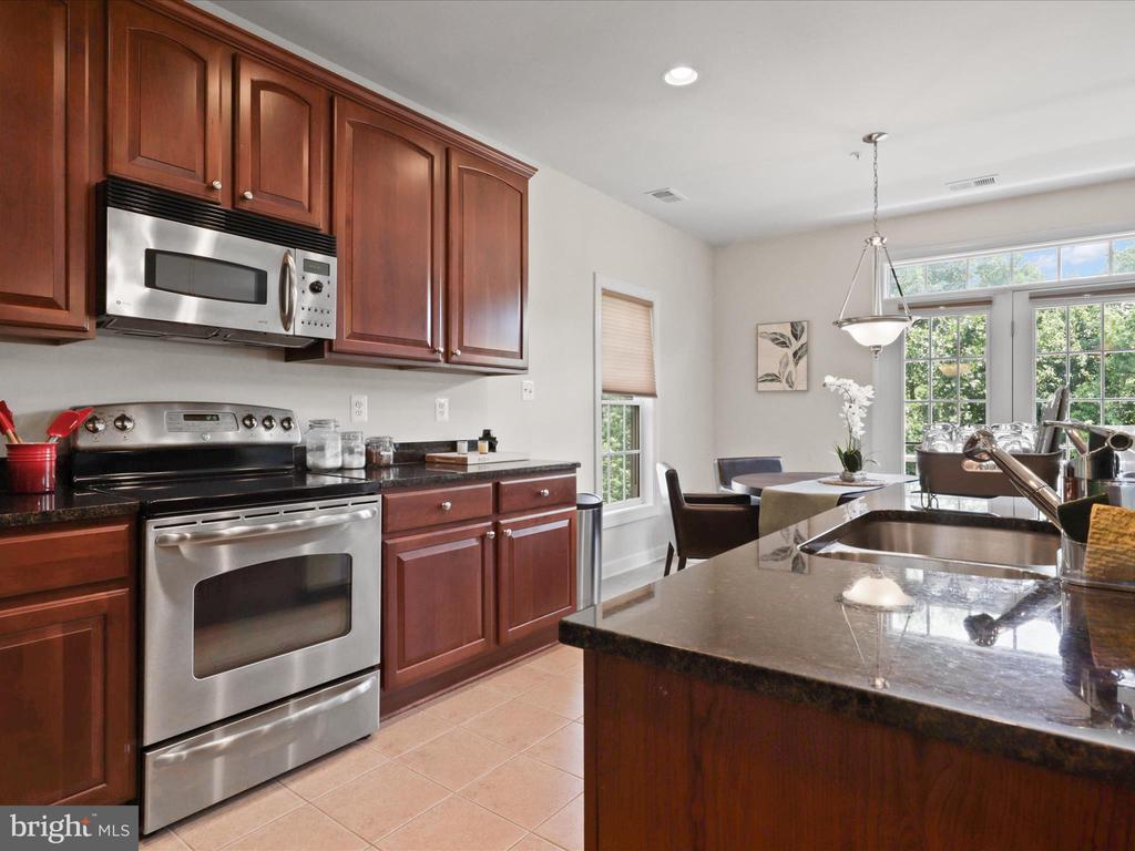 575 Whetstone Glen St #575