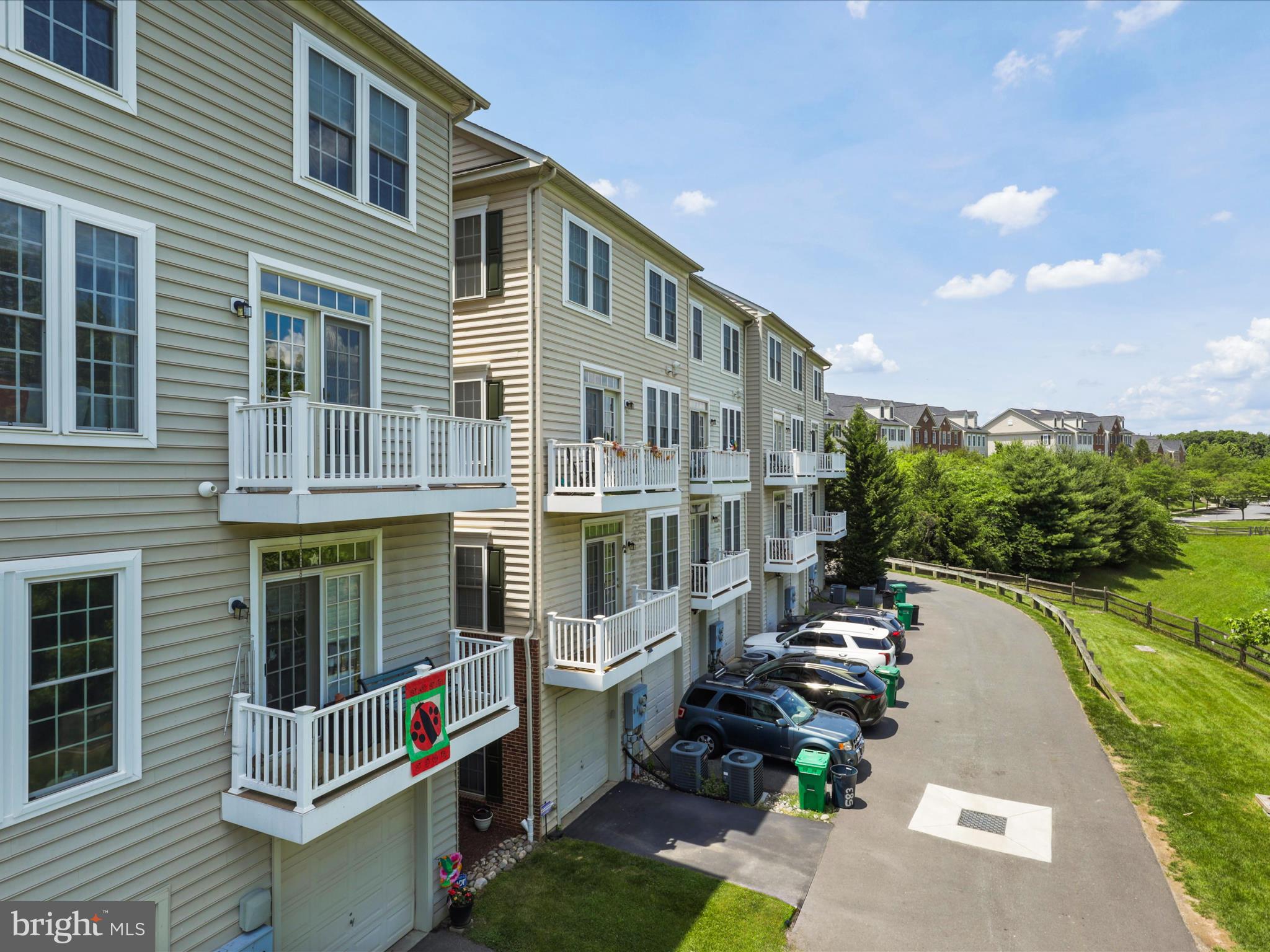 575 Whetstone Glen St #575