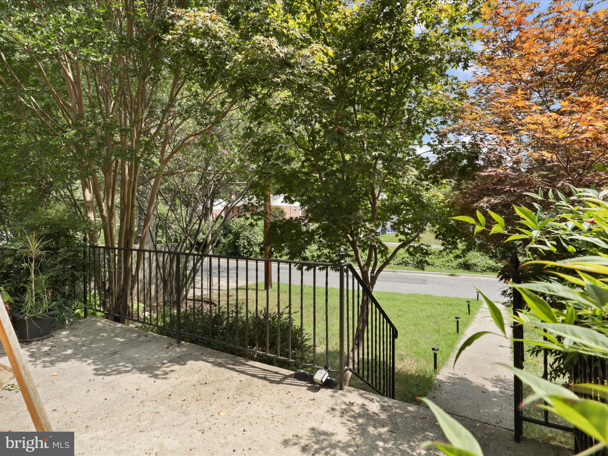 10702 Glenhaven Dr