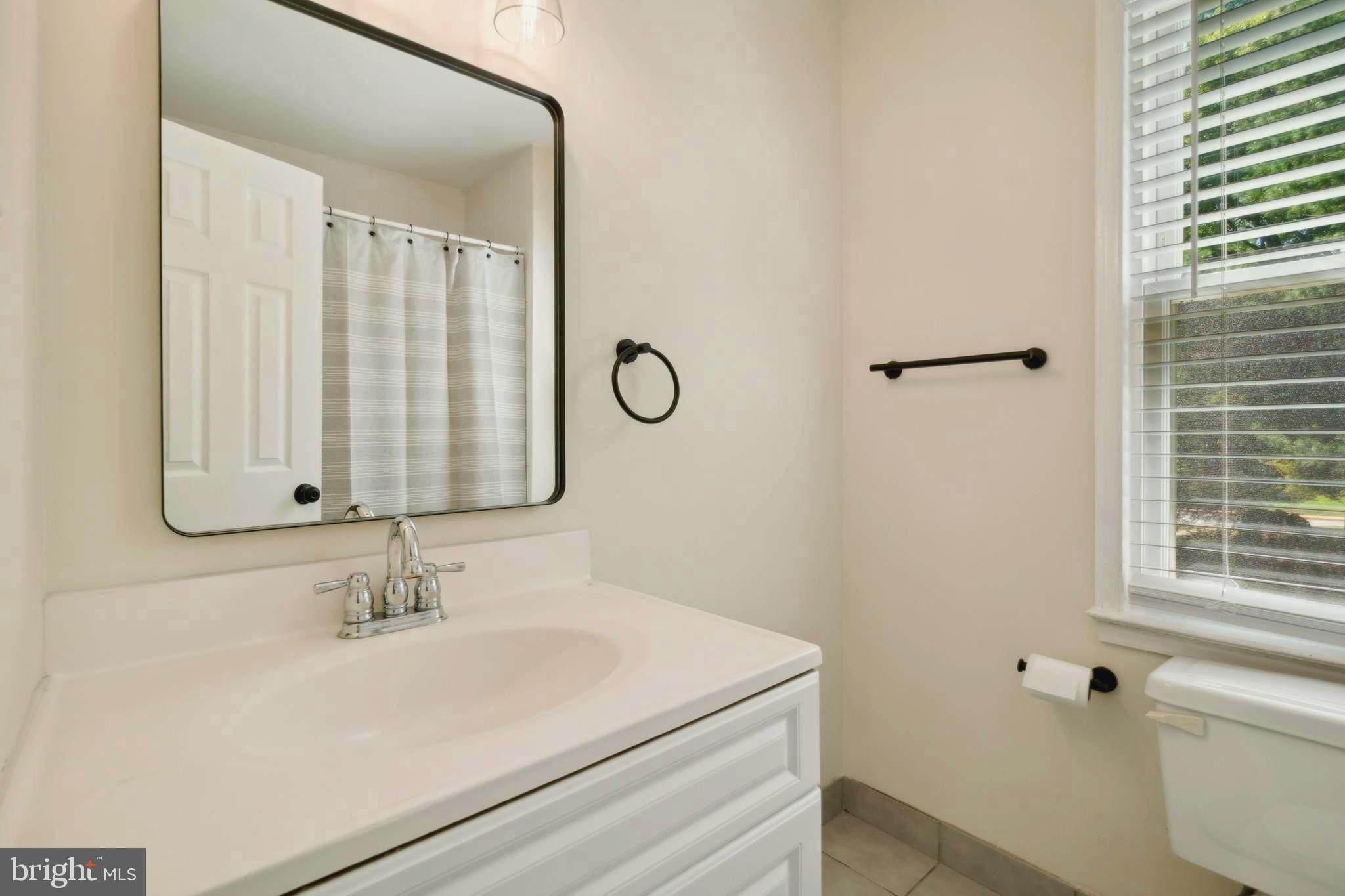 20 BIG ACRE SQUARE 22-10