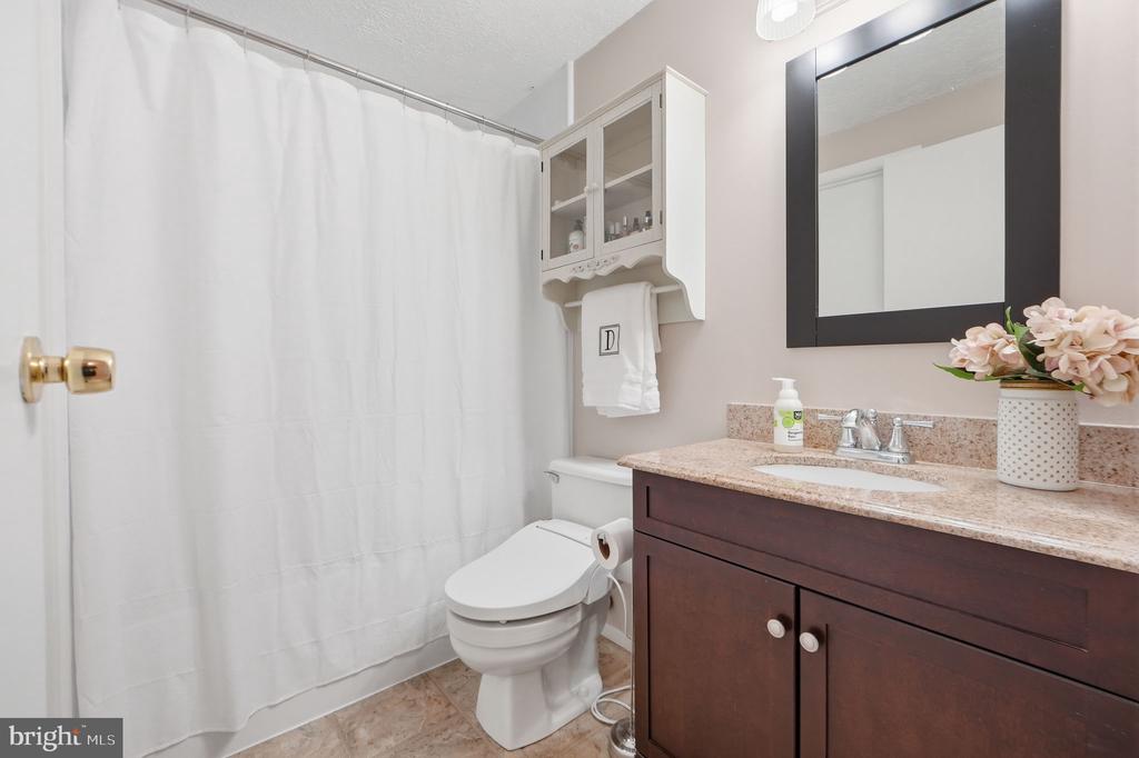 1305 ELM GROVE CIRCLE