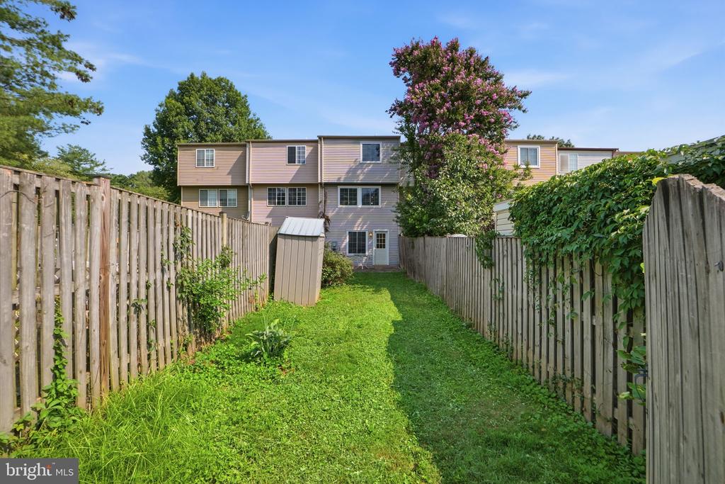 1305 ELM GROVE CIRCLE