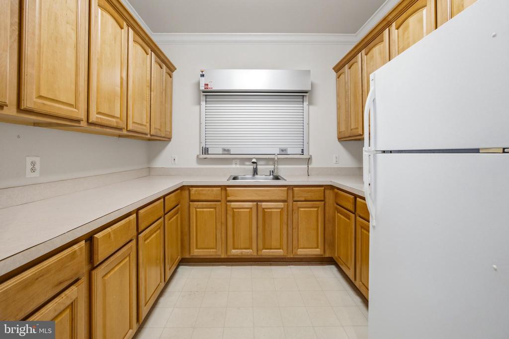 8121 NEEDWOOD ROAD Unit: T102