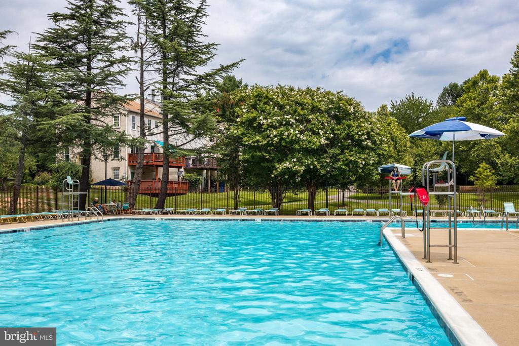 8121 NEEDWOOD ROAD Unit: T102