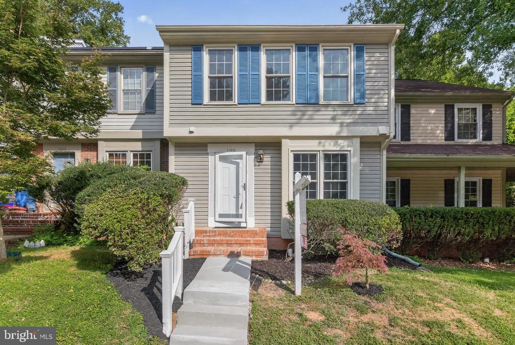 11613 PLEASANT MEADOW DRIVE
