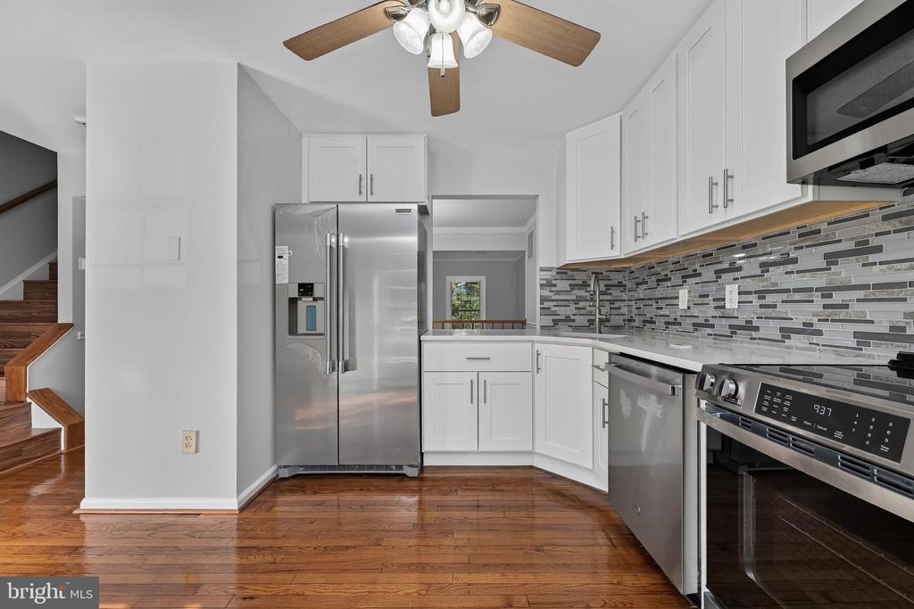 11613 PLEASANT MEADOW DRIVE