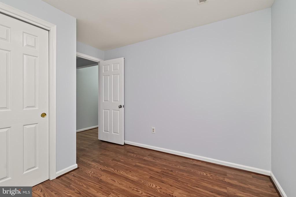 11613 PLEASANT MEADOW DRIVE