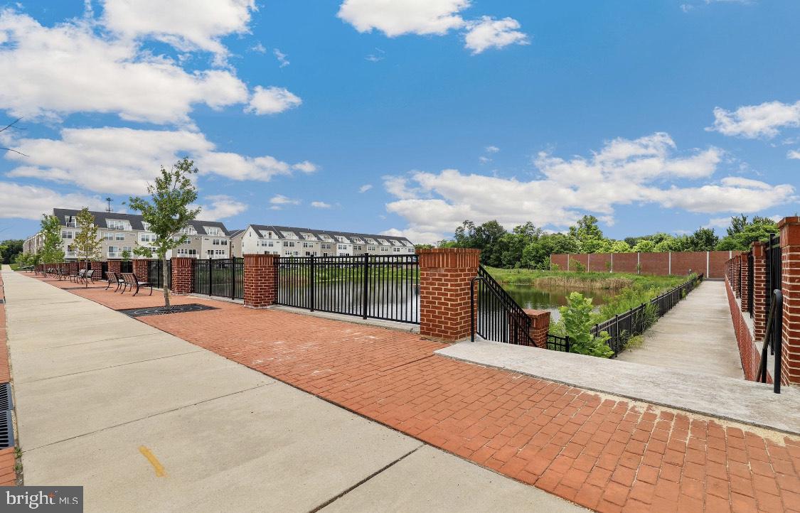12521 Honey Locust Way