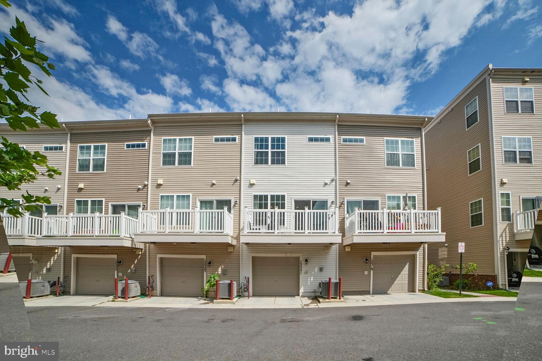 12521 Honey Locust Way