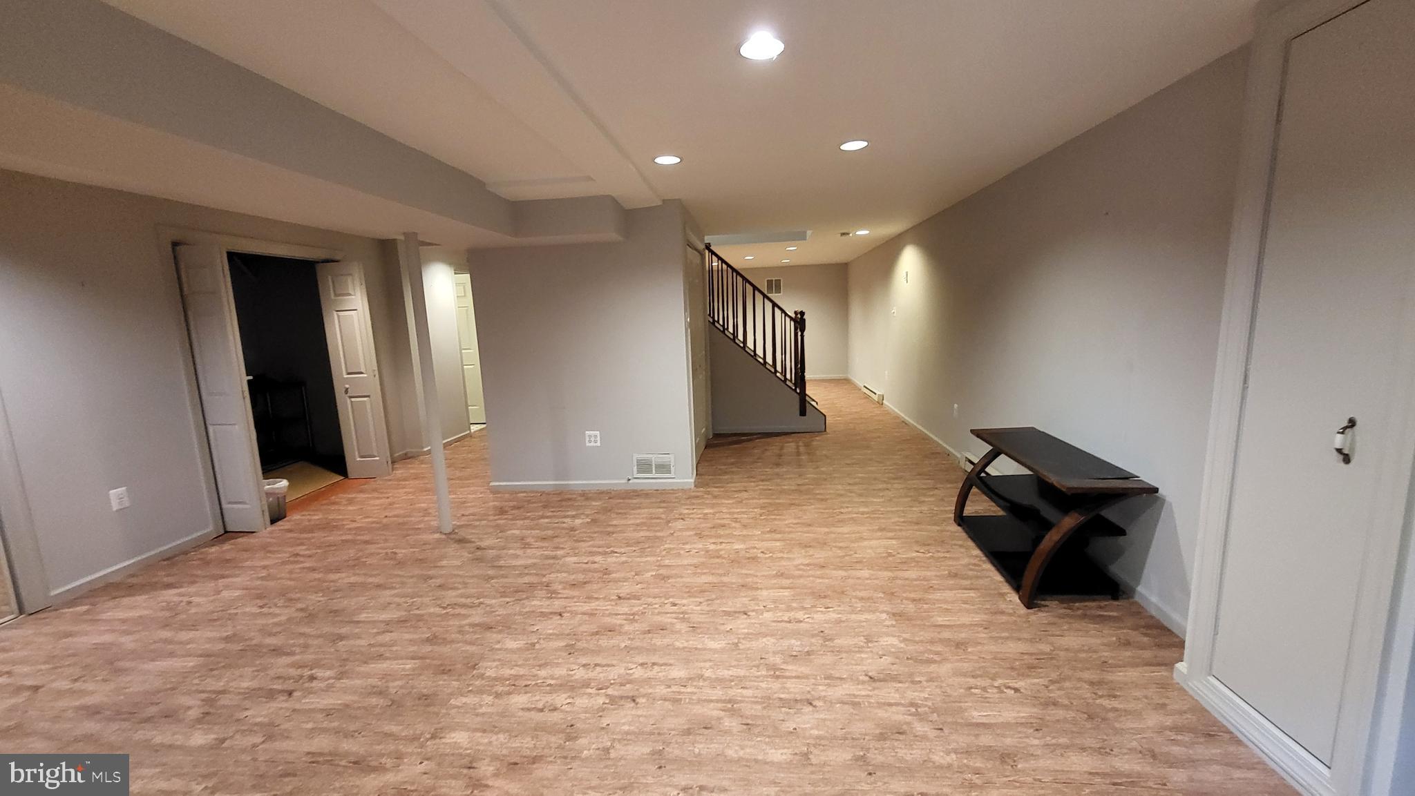 4703 CEDAR COURT