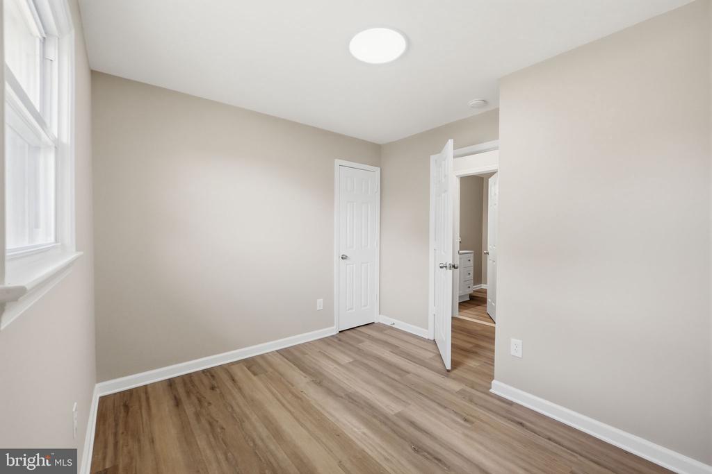 3007 KINGSWAY ROAD