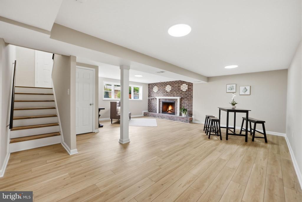 3007 KINGSWAY ROAD