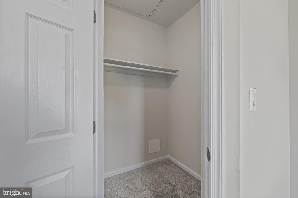 14707 HAMPSHIRE HALL COURT Unit: 204