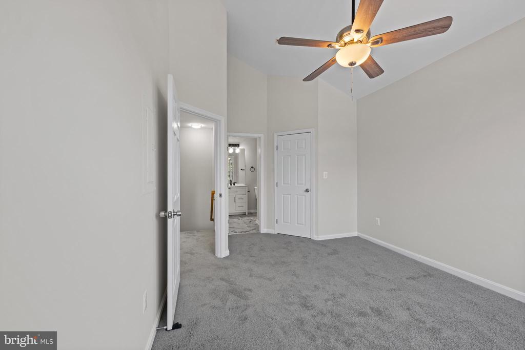 14707 HAMPSHIRE HALL COURT Unit: 204