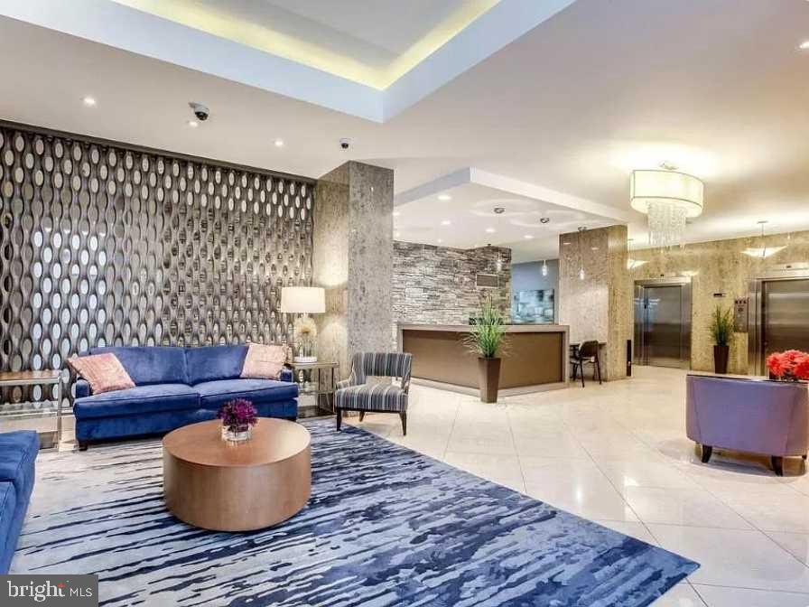 1011 Arlington Blvd #1030