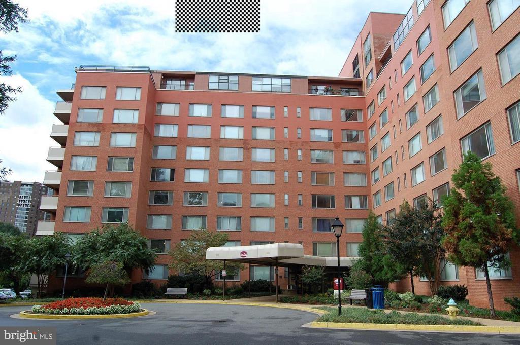 1111 ARLINGTON BOULEVARD 723