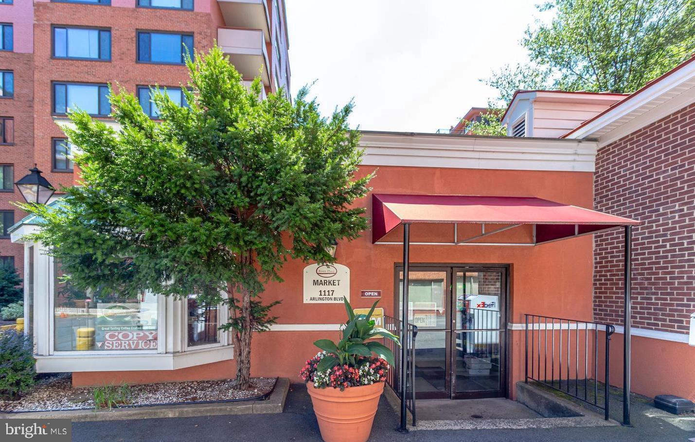 1111 ARLINGTON BOULEVARD 723