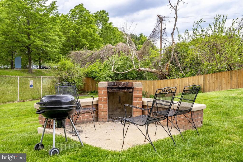 3601 5TH STREET S 405