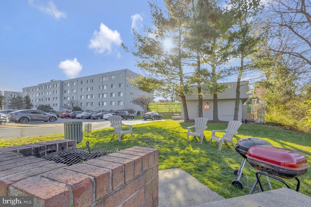 3601 5TH STREET S 405