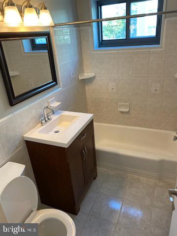 1200 S ARLINGTON RIDGE ROAD 411