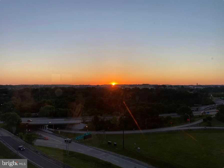 1011 ARLINGTON BOULEVARD 1030