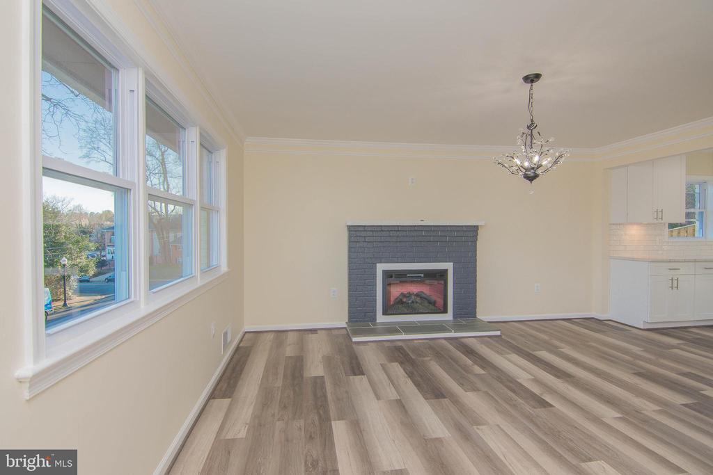 14 N MONTAGUE STREET
