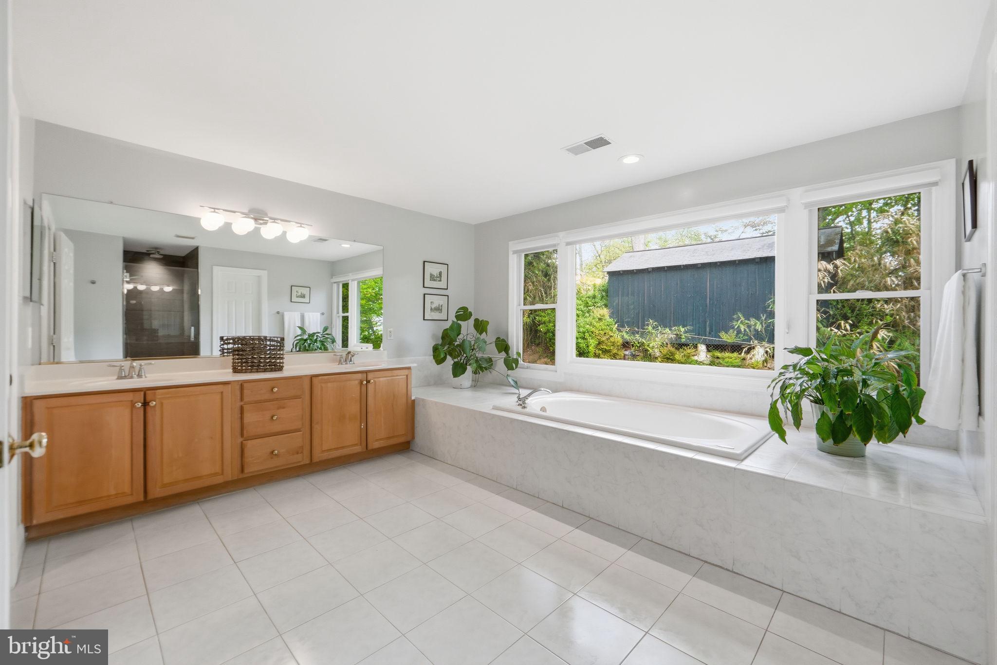 2235 MILITARY ROAD