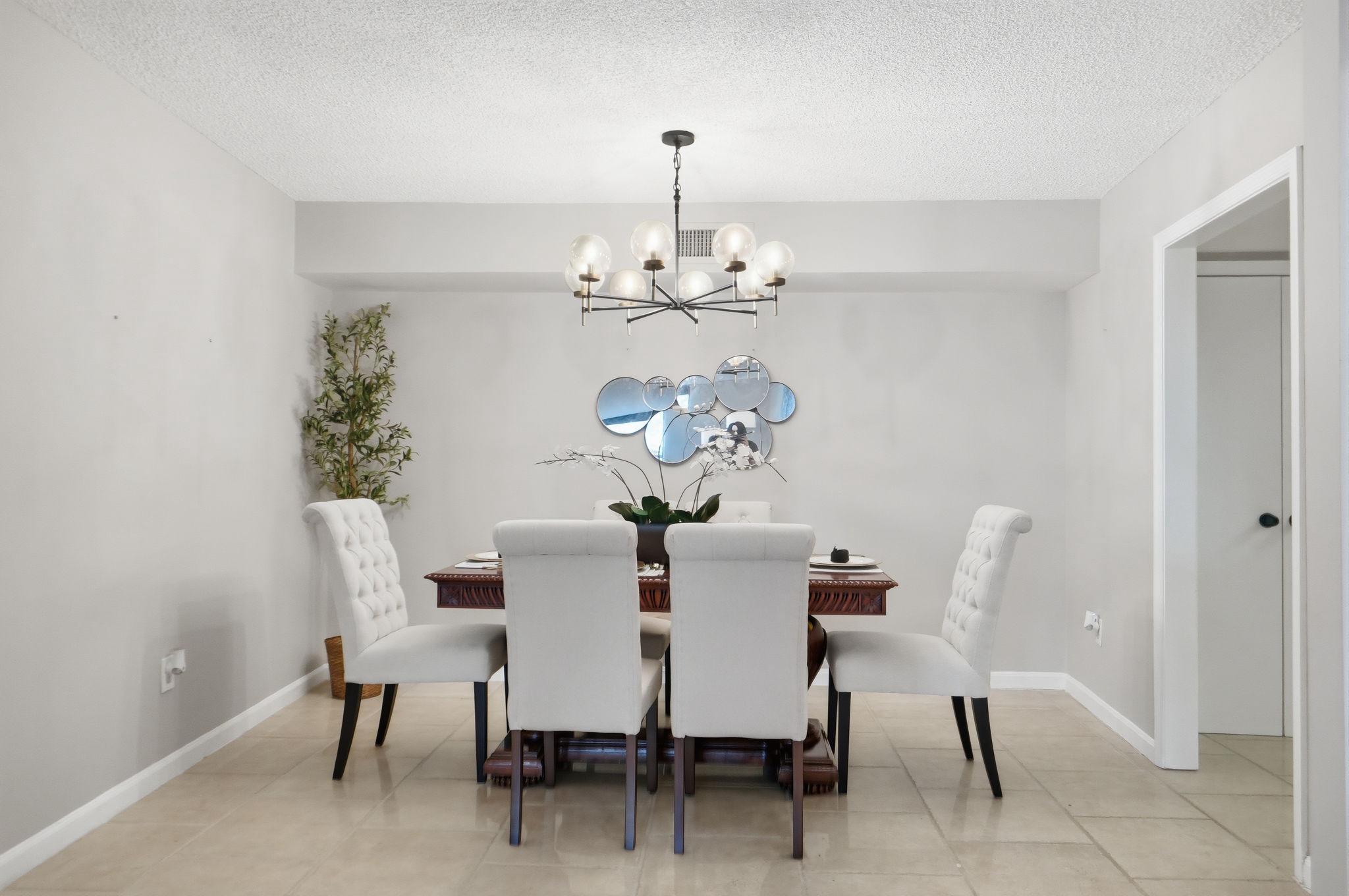 1101 S ARLINGTON RIDGE 305