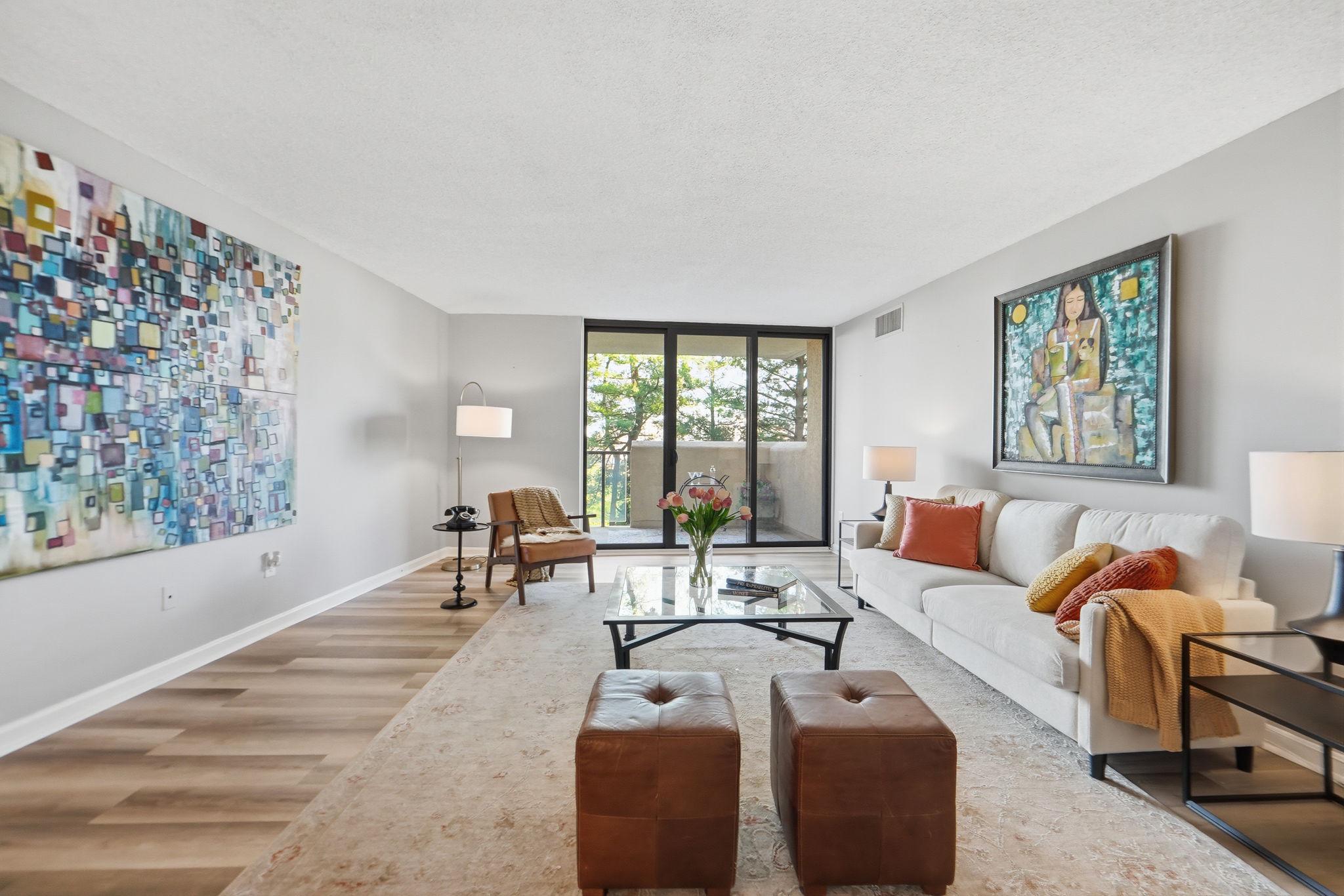 1101 S ARLINGTON RIDGE 305