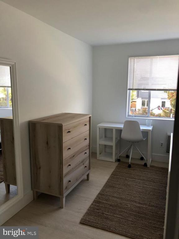 4206 WASHINGTON BOULEVARD Unit: 2