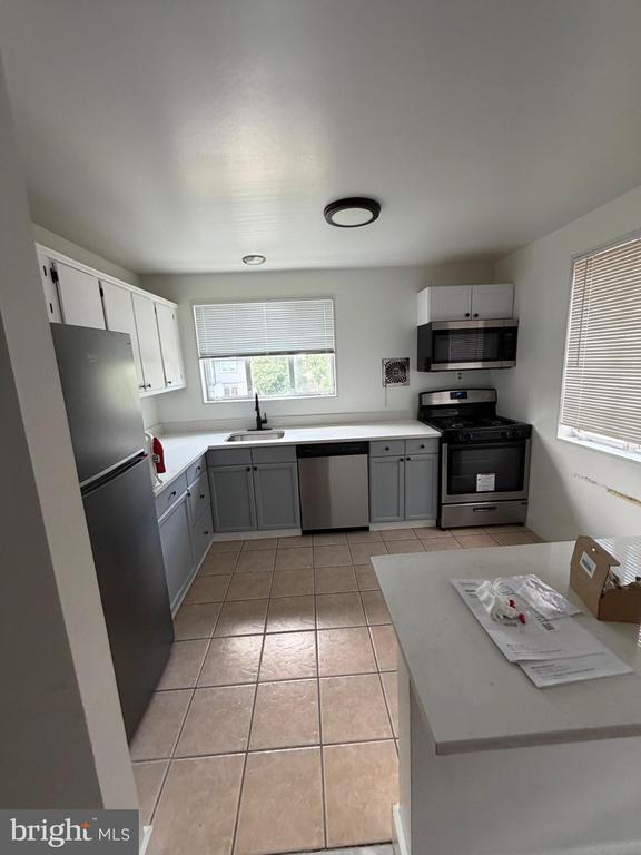 4206 WASHINGTON BOULEVARD Unit: 2