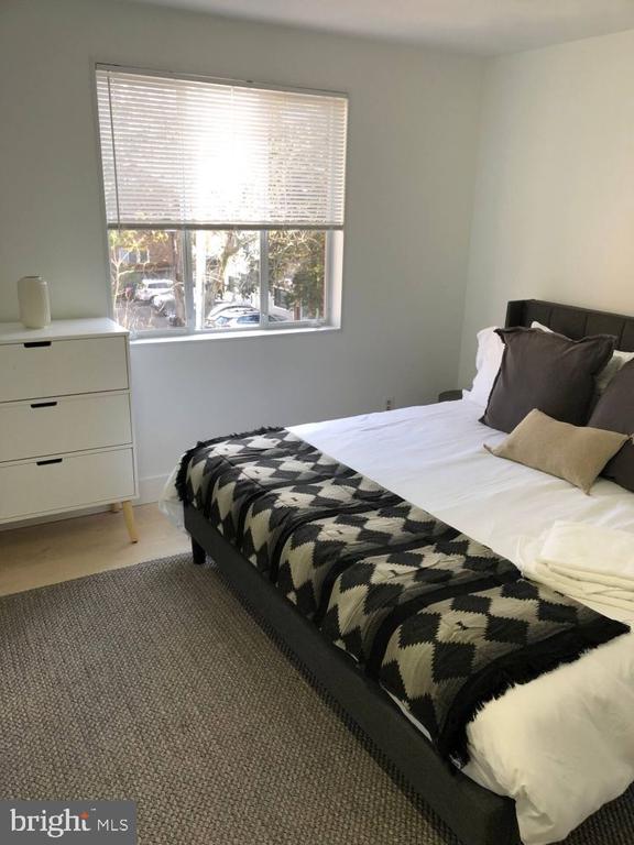 4206 WASHINGTON BOULEVARD Unit: 2