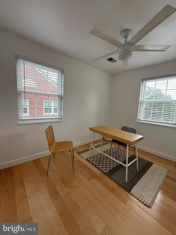 2111 N SCOTT STREET Unit: 62