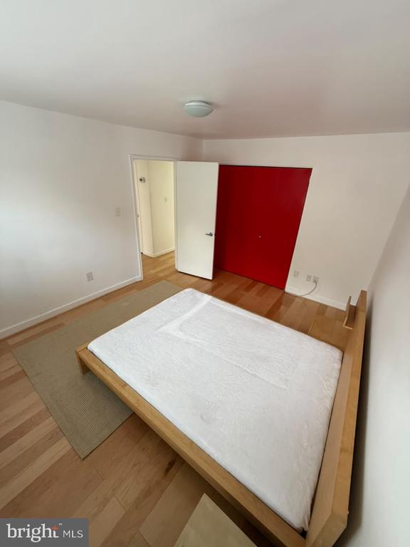 2111 N SCOTT STREET Unit: 62