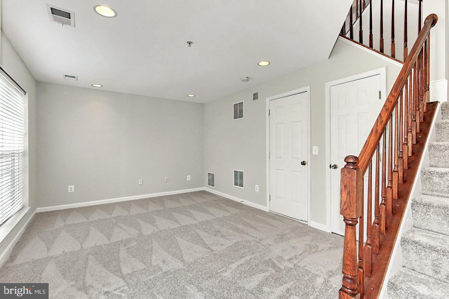 103 CAMERON PARKE CT