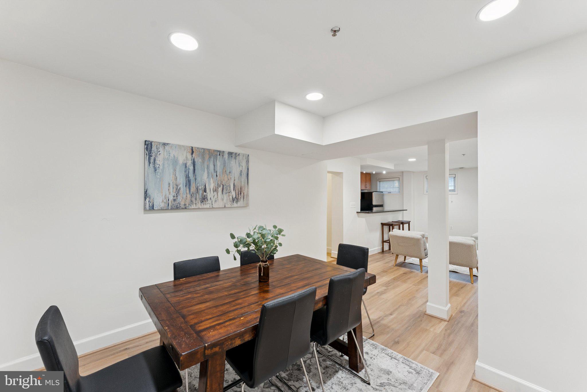 610 BASHFORD LANE 1301