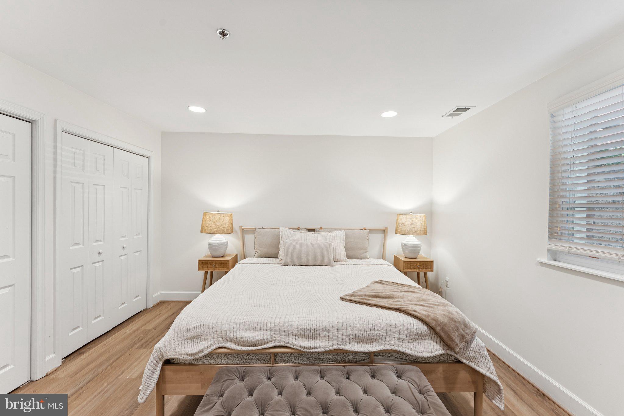 610 BASHFORD LANE 1301