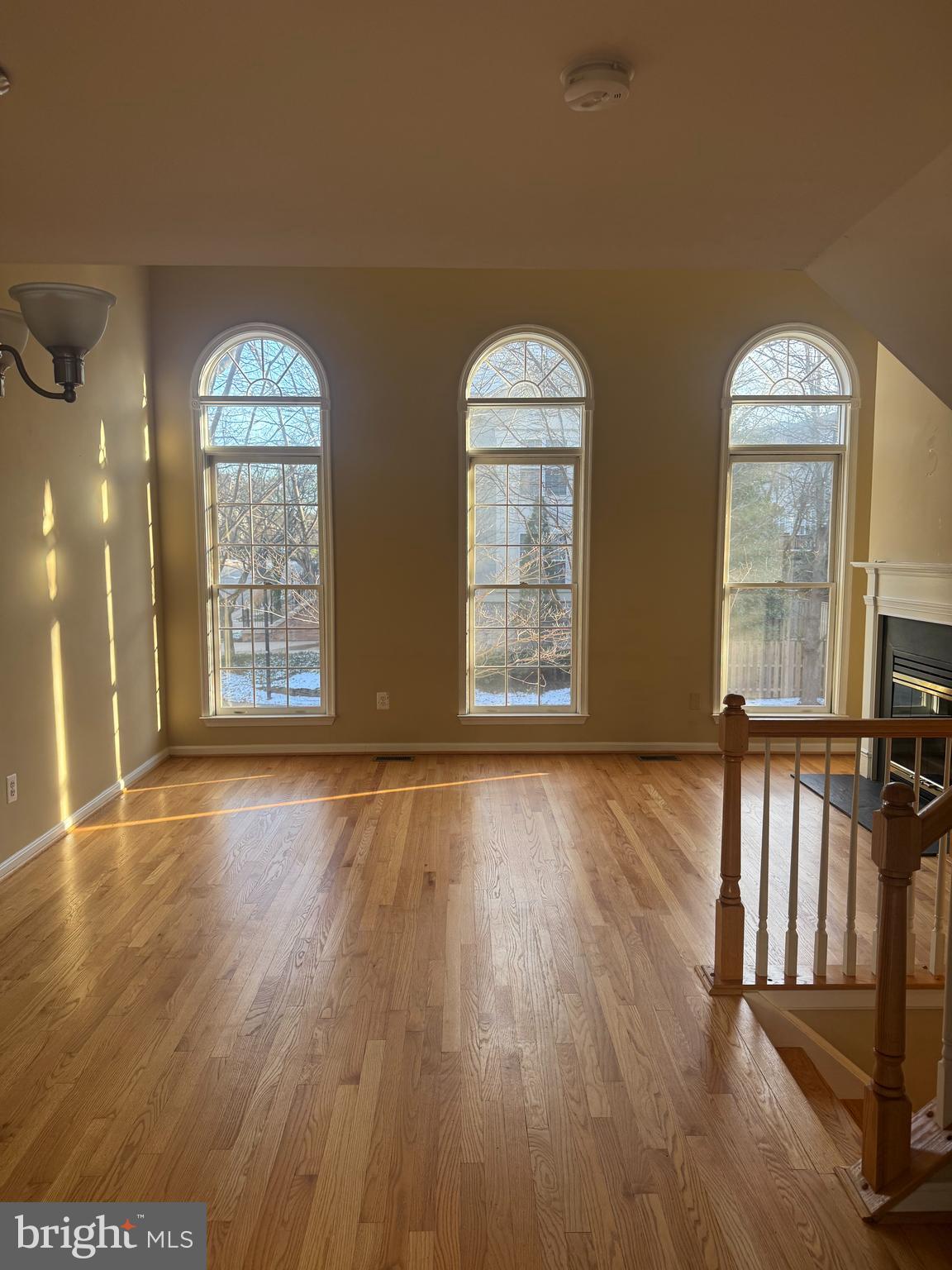 2414 N HAMPTON DRIVE