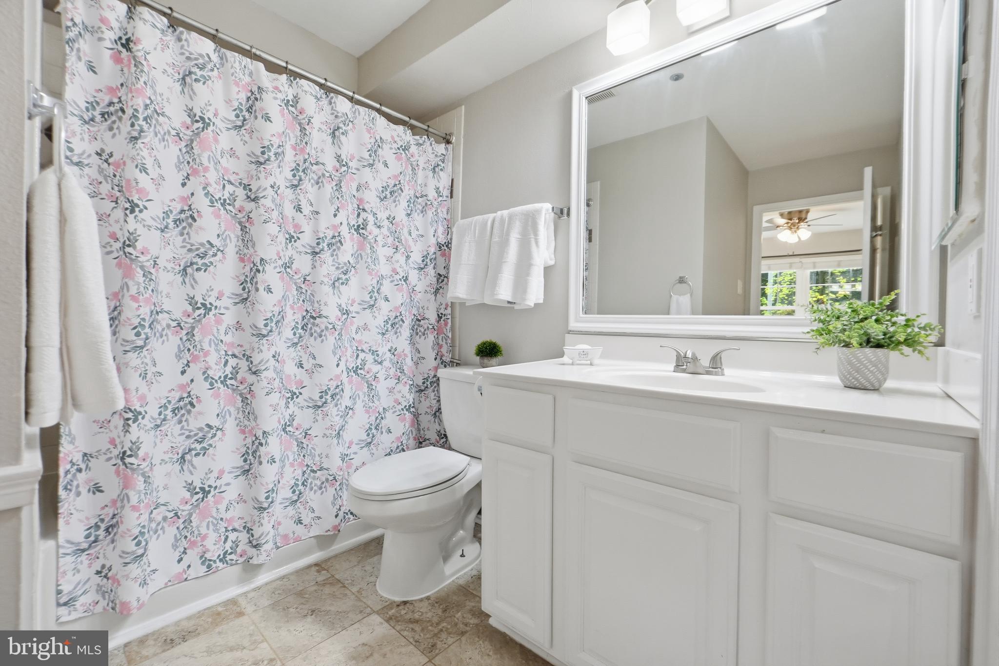 3313 WYNDHAM CIRCLE 1209