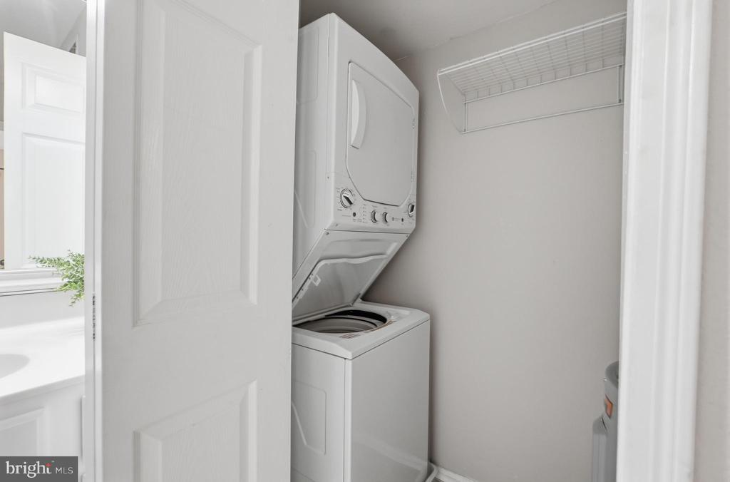 3313 WYNDHAM CIRCLE 1209