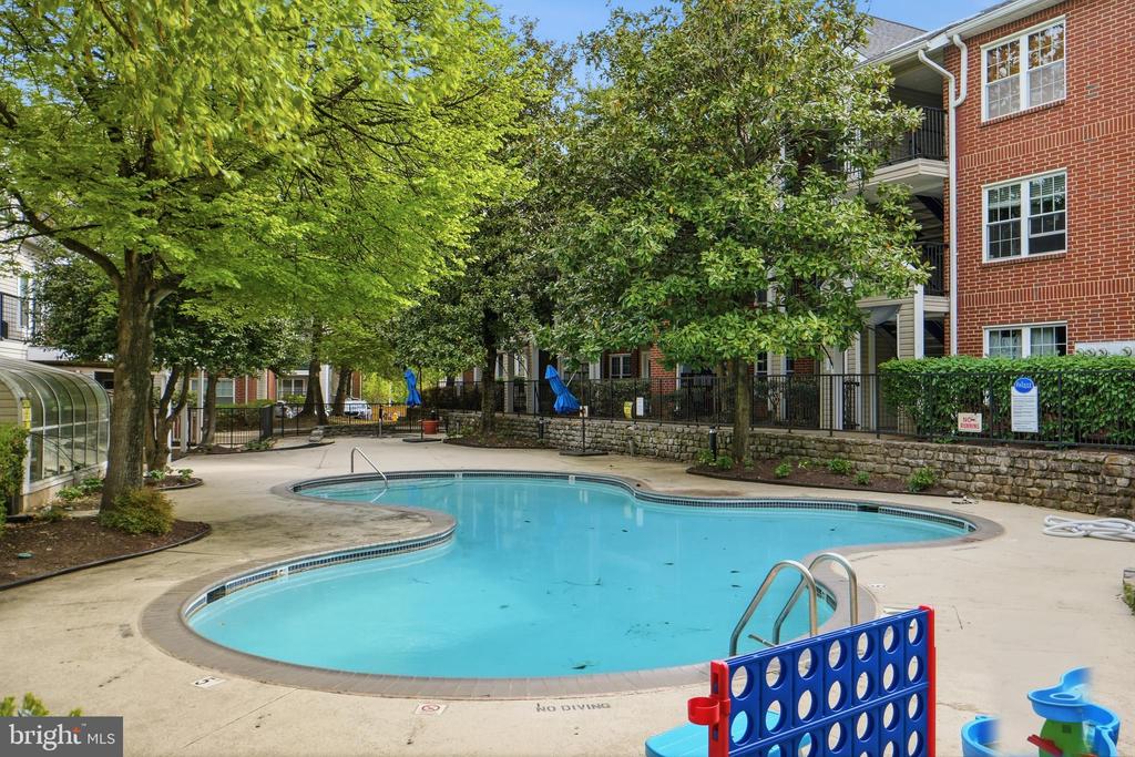 3313 WYNDHAM CIRCLE 1209