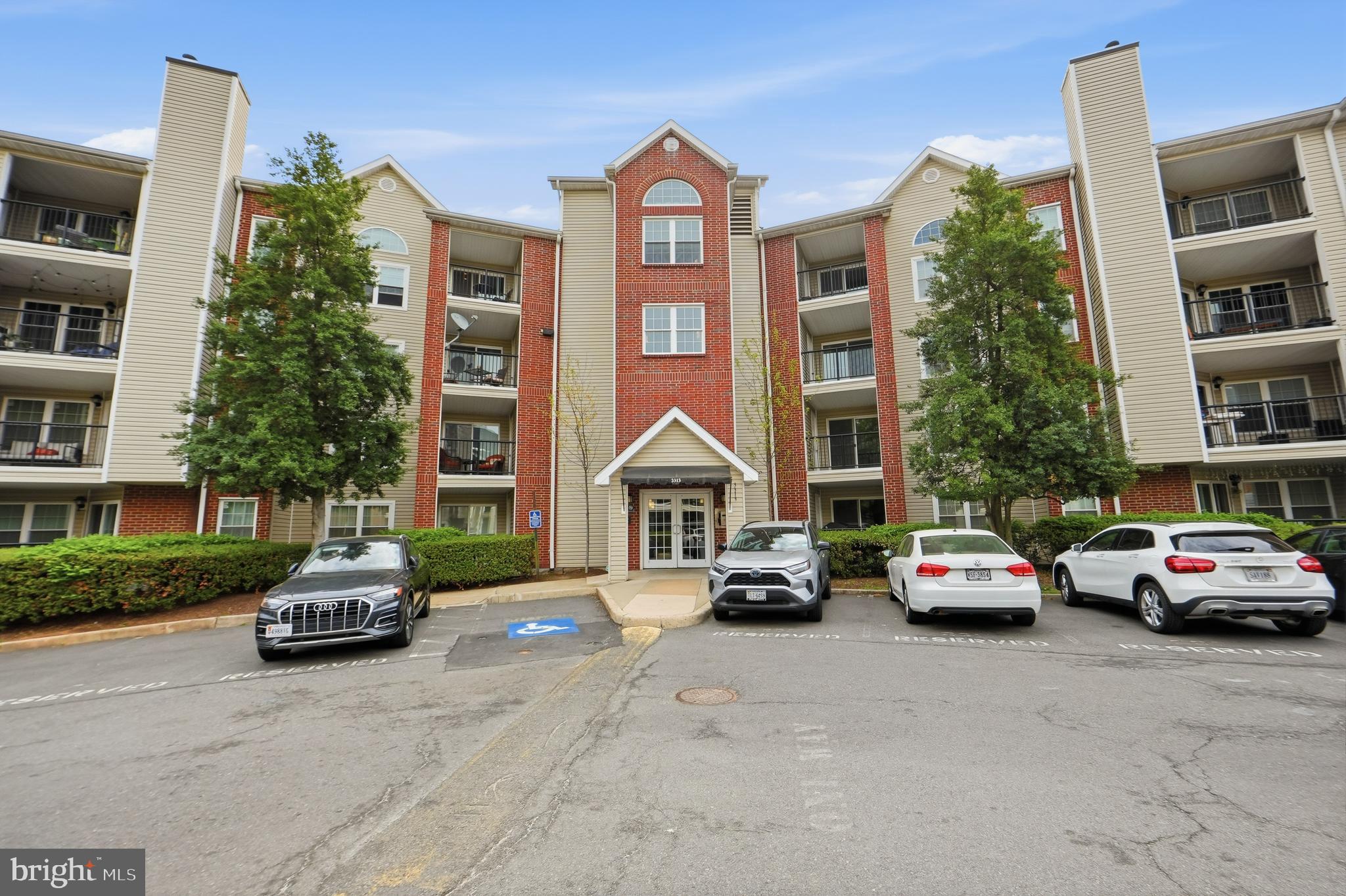 3313 WYNDHAM CIRCLE 1209