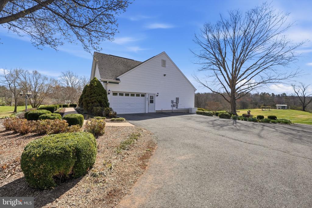 13403 LOST WALNUT LANE