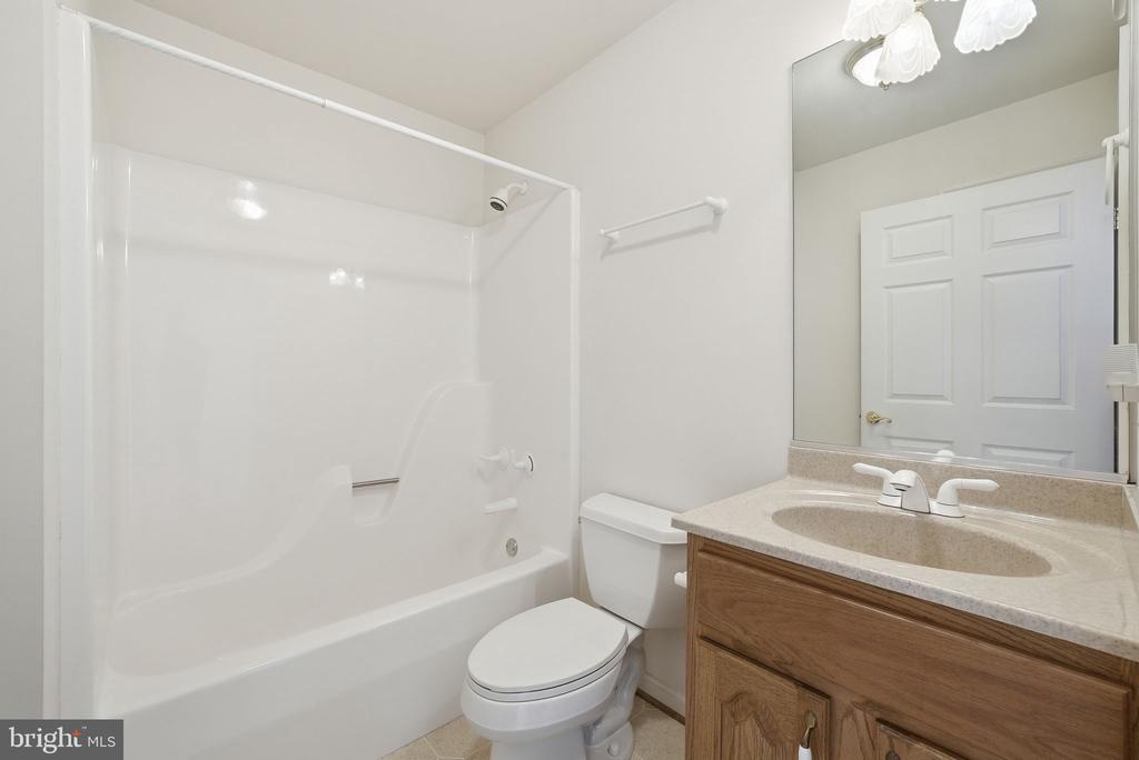 13403 LOST WALNUT LANE