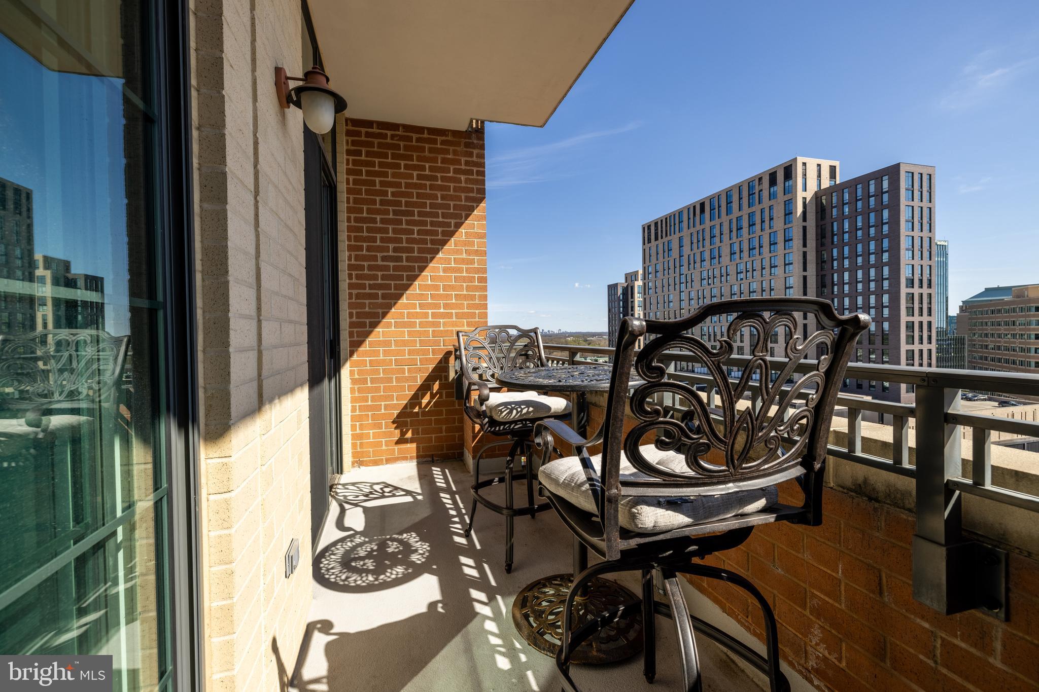 1830 Fountain Dr #1304