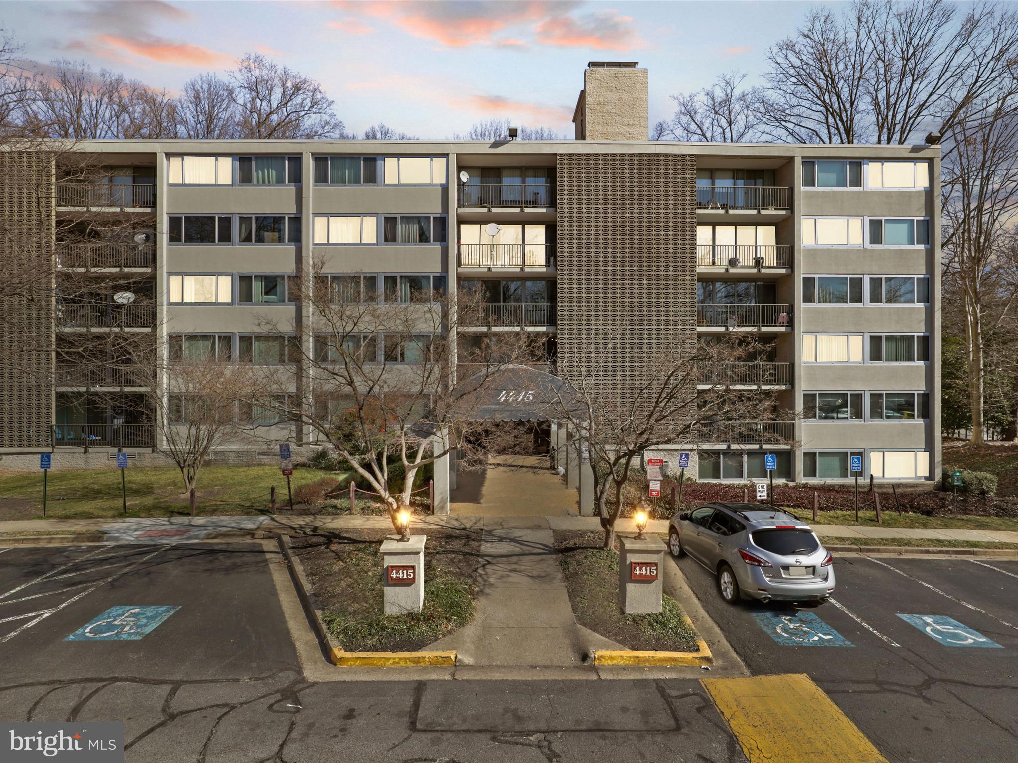 4415 Briarwood Ct N #25