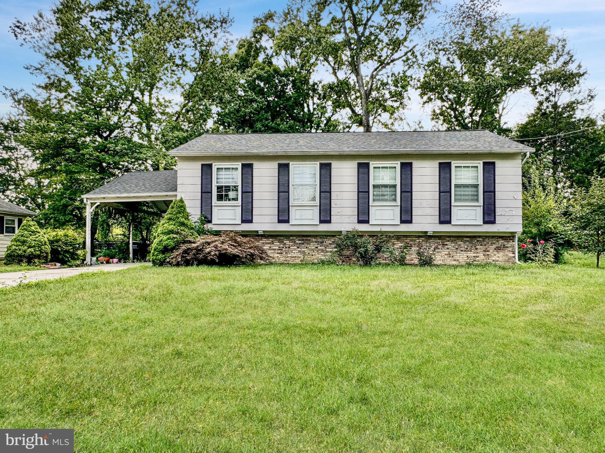 8012 Frye Rd