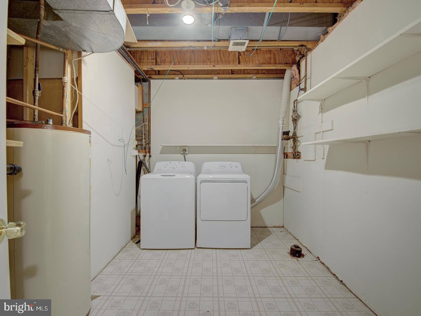 9867 HIGH WATER CT