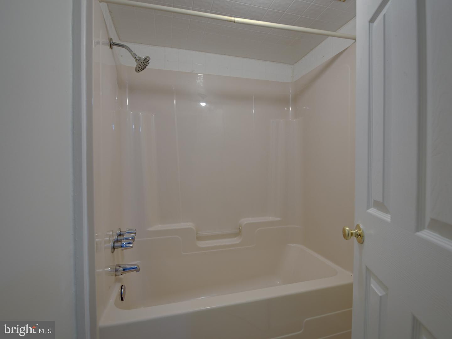 9867 HIGH WATER CT